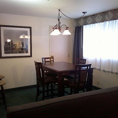 Best Western Alderwood Lynnwood Bagian luar foto