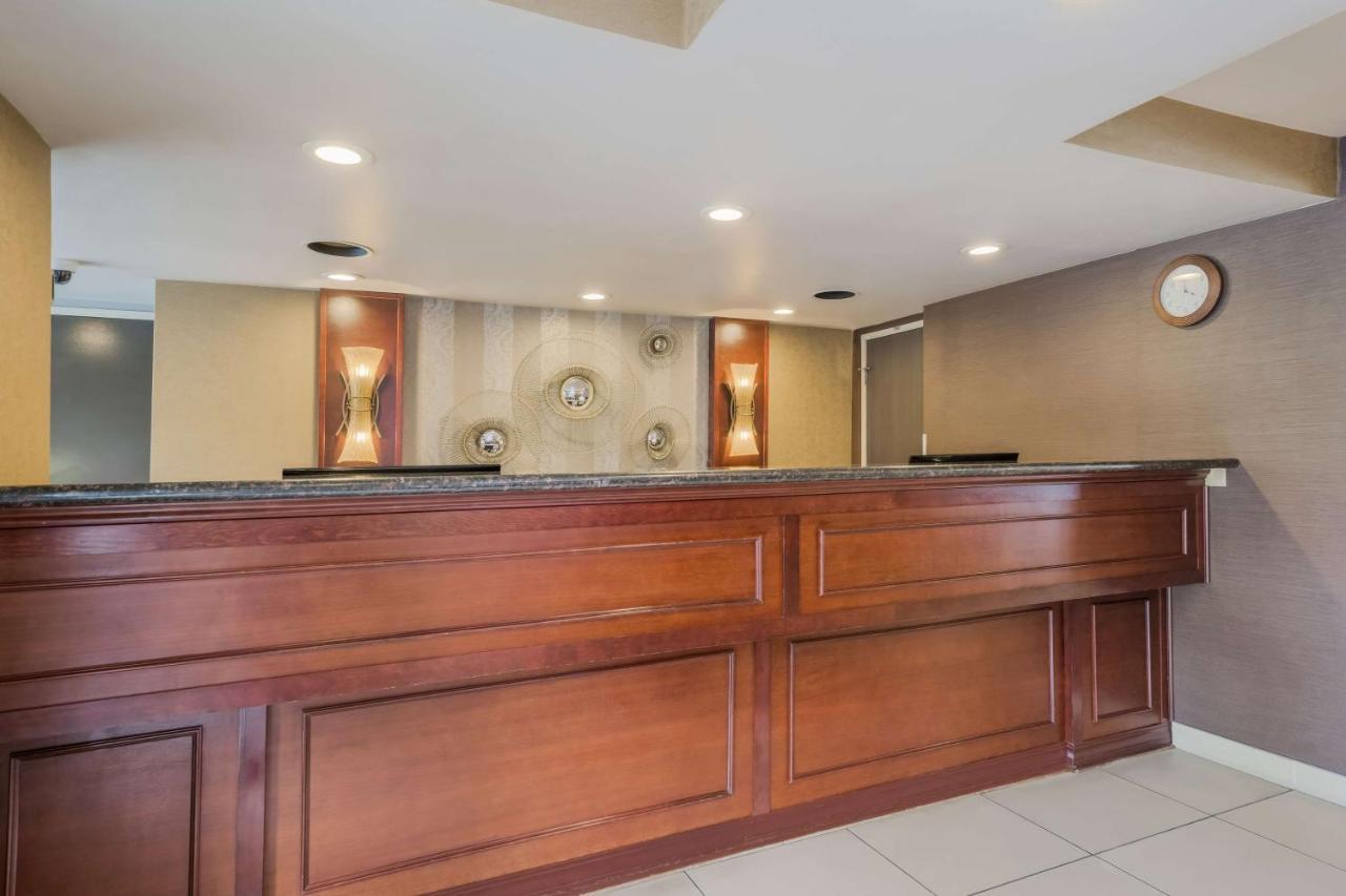 Best Western Alderwood Lynnwood Bagian luar foto