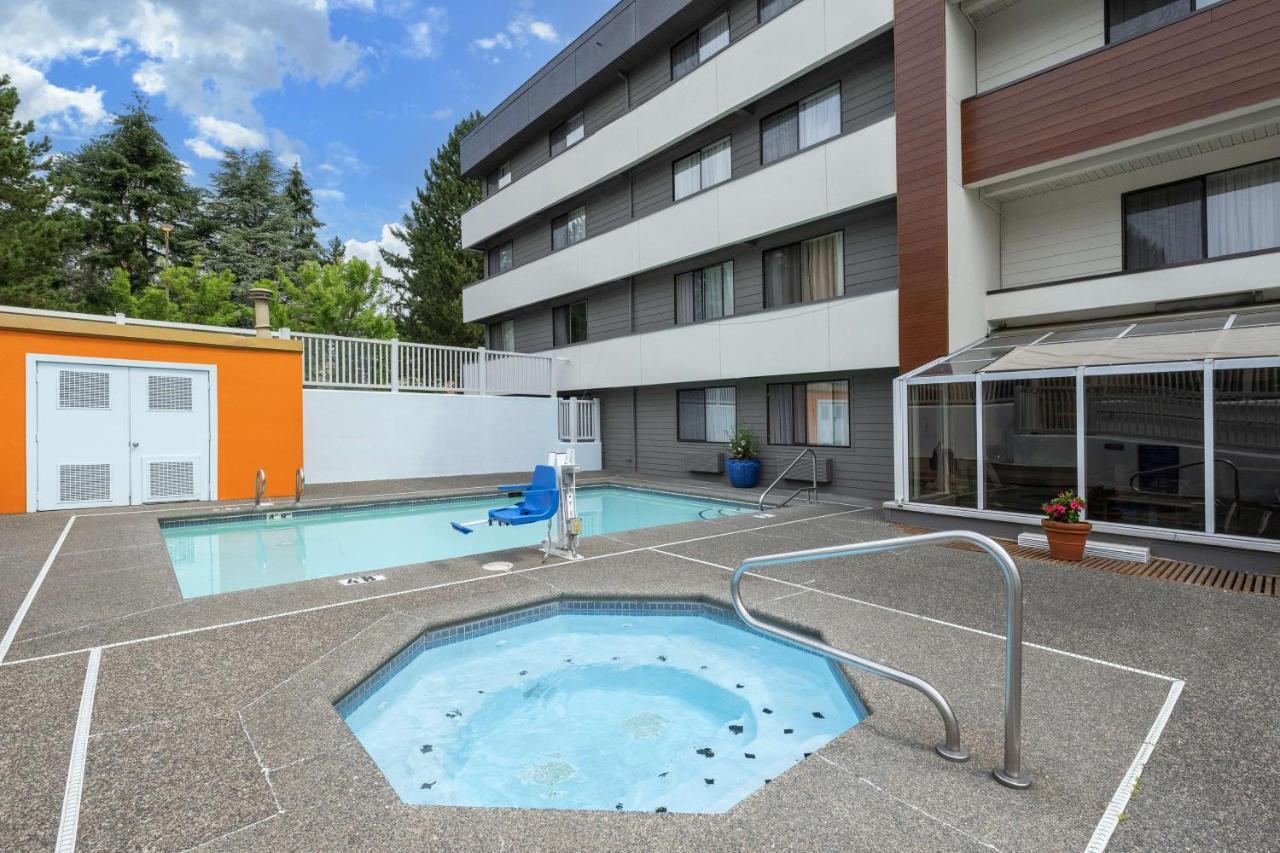 Best Western Alderwood Lynnwood Bagian luar foto