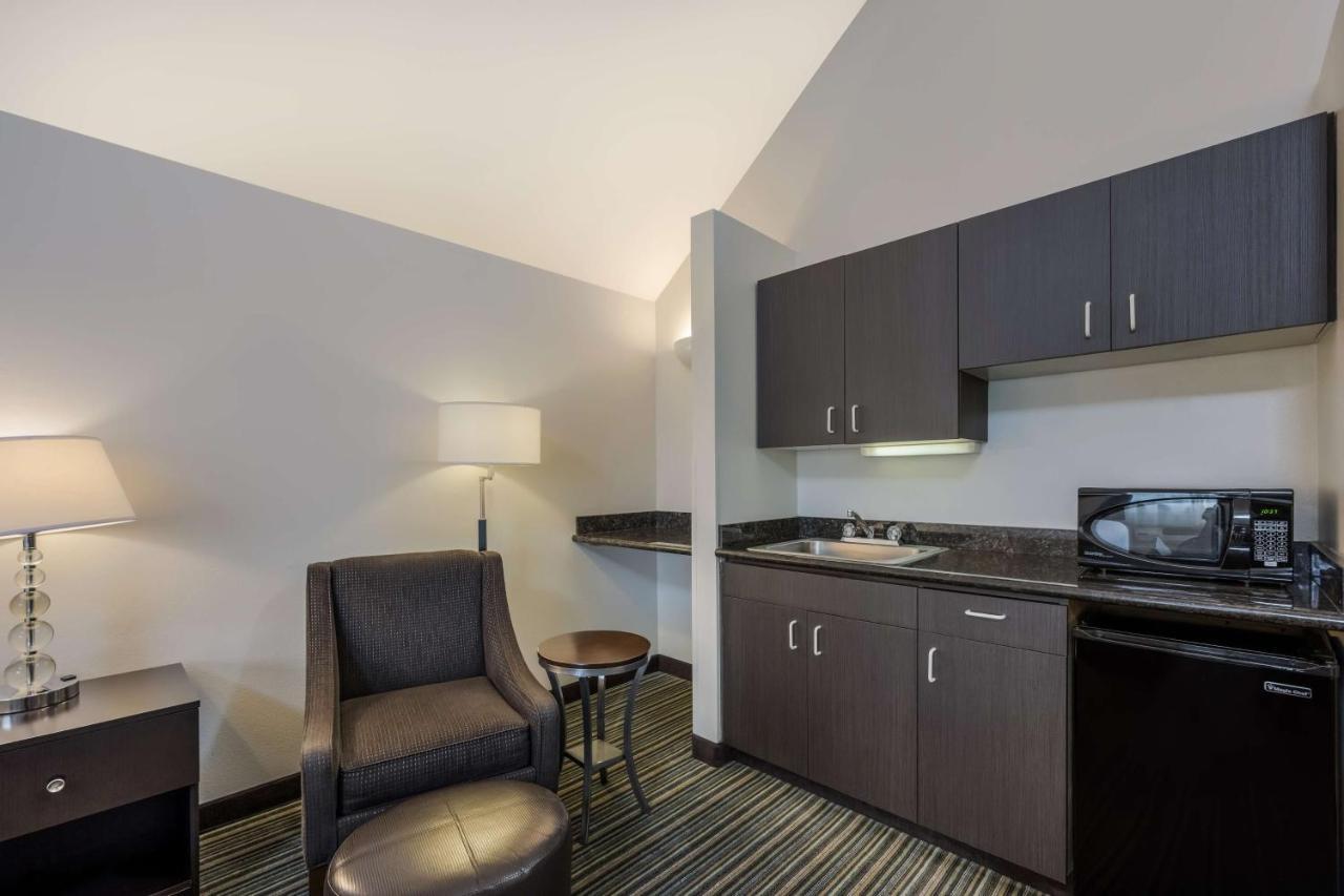 Best Western Alderwood Lynnwood Bagian luar foto