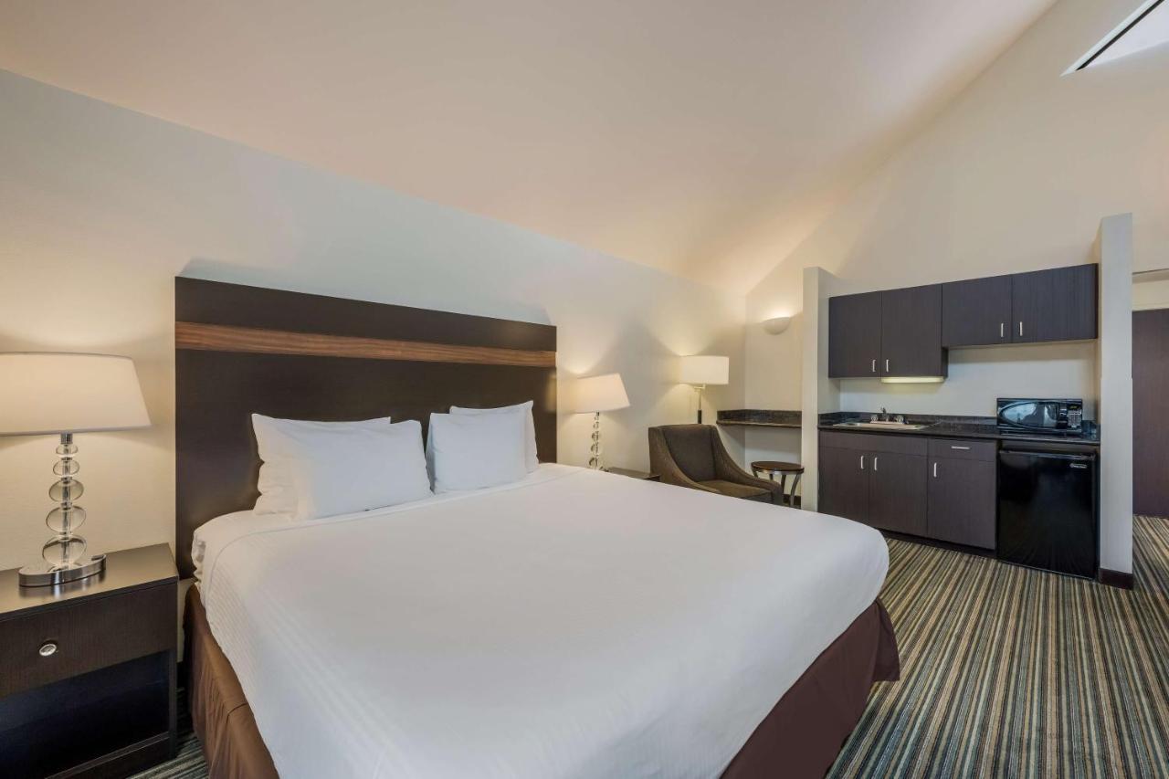 Best Western Alderwood Lynnwood Bagian luar foto