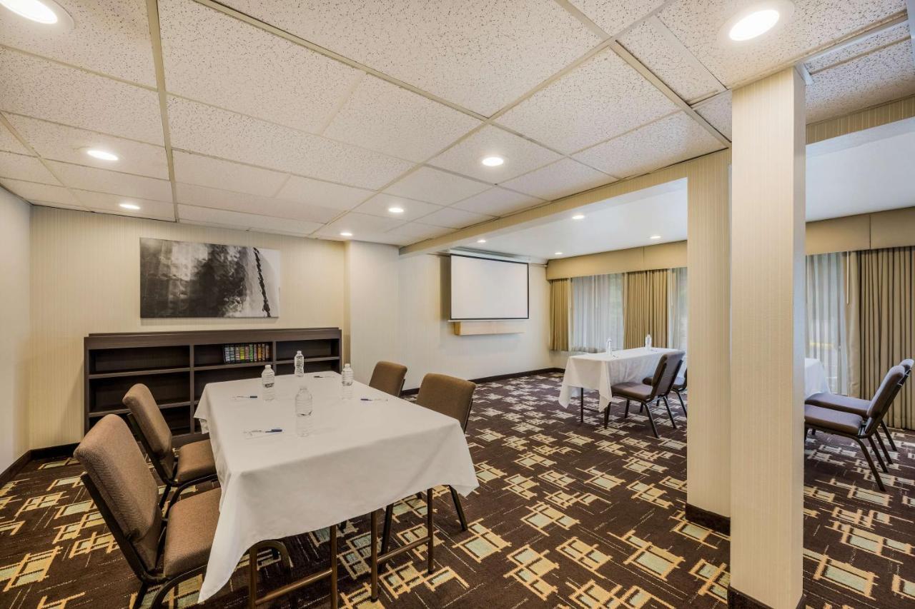Best Western Alderwood Lynnwood Bagian luar foto