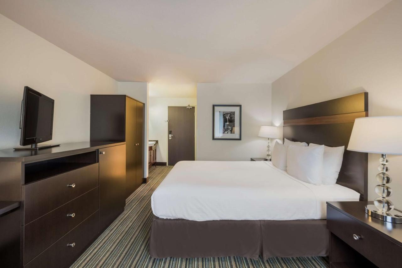 Best Western Alderwood Lynnwood Bagian luar foto