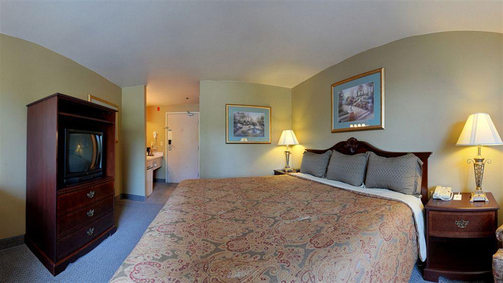 Best Western Alderwood Lynnwood Bagian luar foto